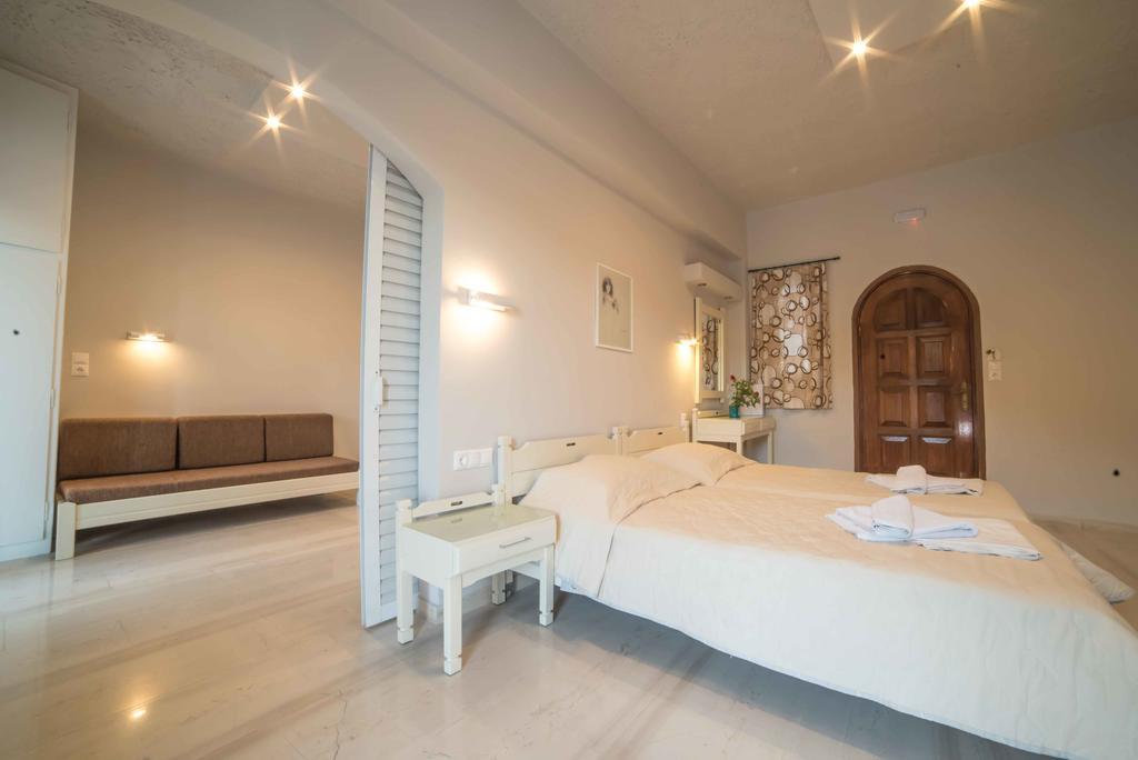 Athena Apartments Agia Galini Екстериор снимка